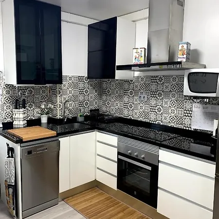 Bermejo Piso En El Centro Con Wifi * León