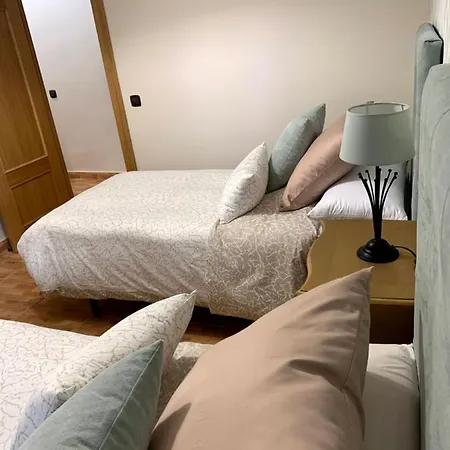 Bermejo Piso En El Centro Con Wifi * León